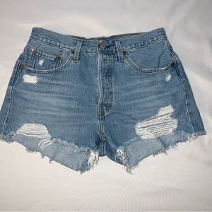 Levis distressed 501 high rise jean shorts Size 28 Button closure
